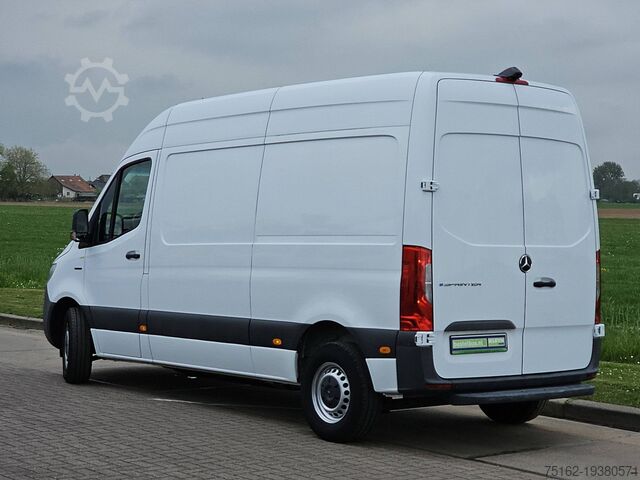 High-roof van MERCEDES-BENZ ESPRINTER L2H2 41KwH Elektrisc