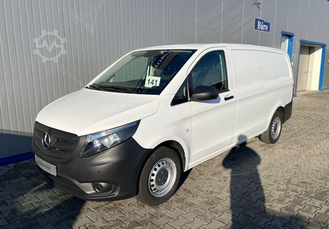 Panel van MERCEDES-BENZ Vito 116 LANG KLIMA TEMPOMAT PDC 2-SITZER REGALE