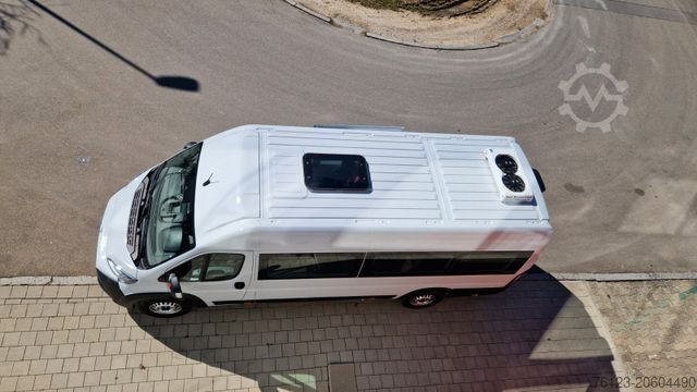 Minibus FIAT 3x Ducato 2x Opel Movano 18 SS in Stock