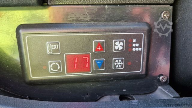 Minibus FIAT 3x Ducato 2x Opel Movano 18 SS in Stock