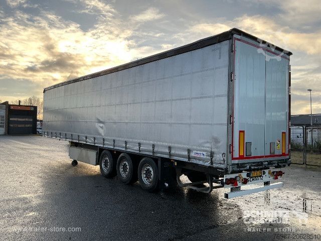 Open semitrailer with tarp Schmitz Cargobull Curtainsider Standard Faltwandtür rechts