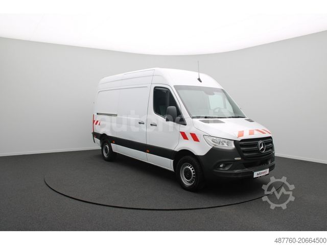High top van MERCEDES-BENZ Sprinter 316 *Werkstatt* AHK 3,5t+KAMERA+230V 56