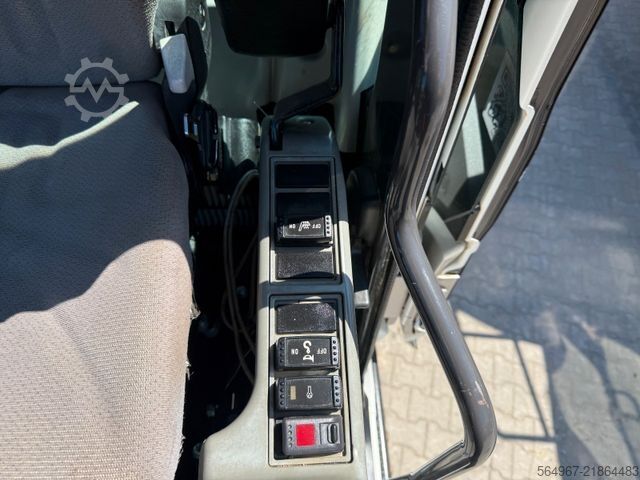 Chain excavator HITACHI ZX290LCN-5B 140 kW SW Kamera alle Leitungen