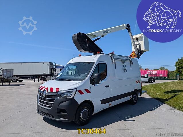 Lifting platform Renault Master 145.35 nacelle klubb