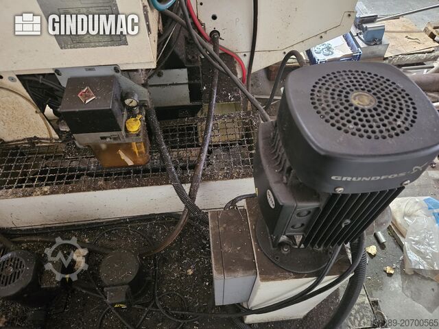 VERTIKALES BEARBEITUNGSZENTRUM FANUC Robodrill Alfa-D21LiA5