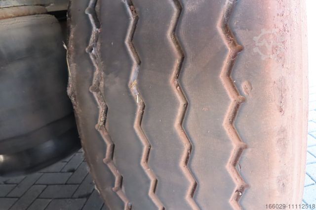 Open semitrailer KRONE Stahlmattenauflieger