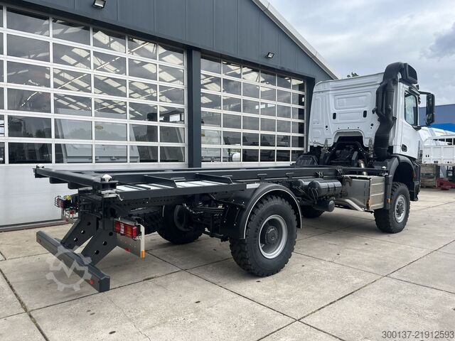 Container transport Mercedes-Benz Arocs 1736 AK 4x4 Container Chassis
