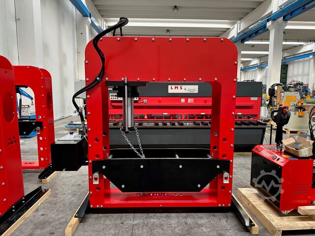 Electro-hydraulic press 150 Ton AXA PM 150/15