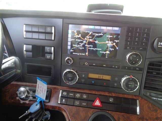 Standard SZM MERCEDES-BENZ Actros 1845 LS Safety-Pack Standklima