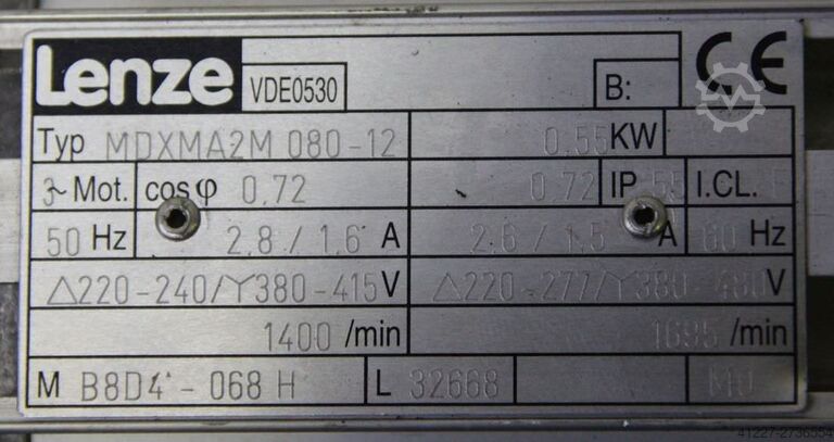Geared motor 0.55 kW 109 rpm Lenze MDXMA2M080-12