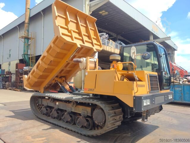 Tracked dumper Morooka MST2200VD