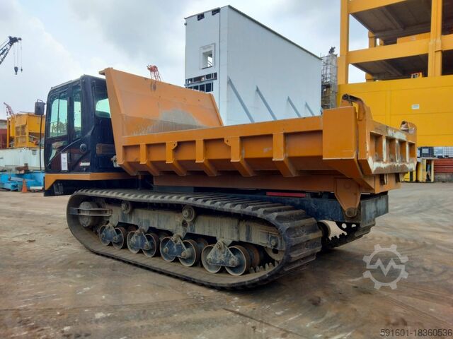 Tracked dumper Morooka MST3000VD