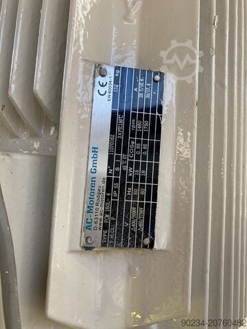 1.000-Liter-Edelstahl-Mischbehälter, stehend, doppelwandig (mit Mantel). NETZSCH 1000 Litre