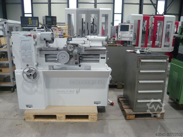 Leit-/Zugspindeldrehmaschine Schaublin 135