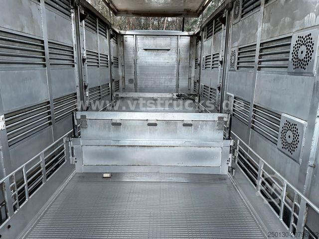 Viehtransporter LKW MAN TGX 26.500 4. Stock Menke-Janzen Viehtransporter