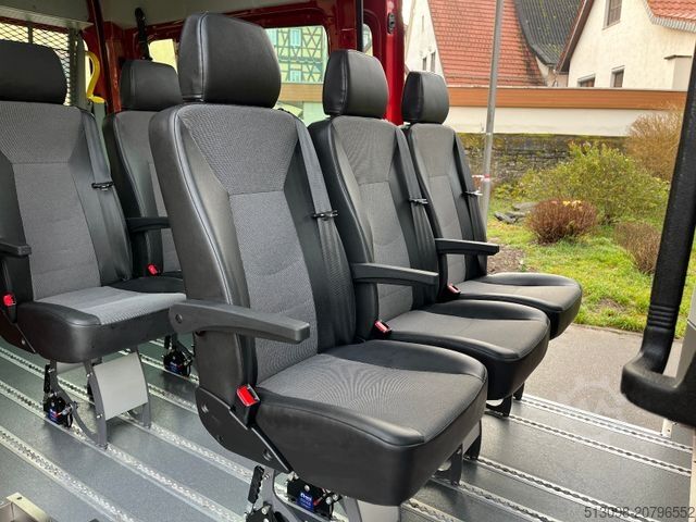 Kleinbus VOLKSWAGEN CRAFTER 2.0 TDI 8 SITZER KLIMA 1.HAND HECKLIFT