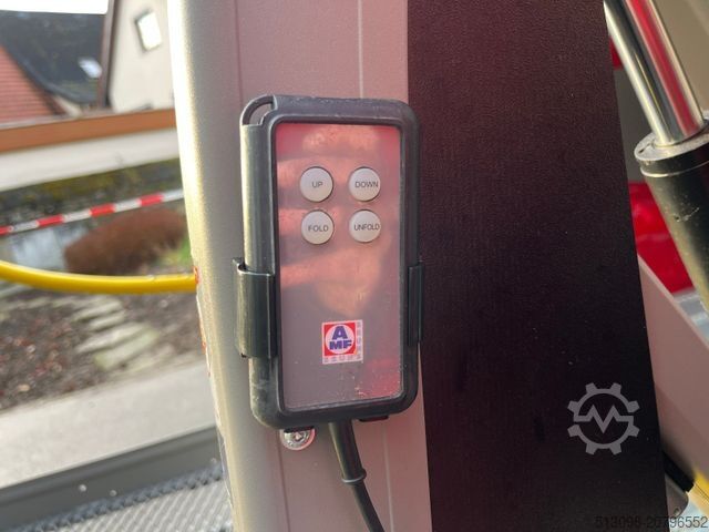 Kleinbus VOLKSWAGEN CRAFTER 2.0 TDI 8 SITZER KLIMA 1.HAND HECKLIFT