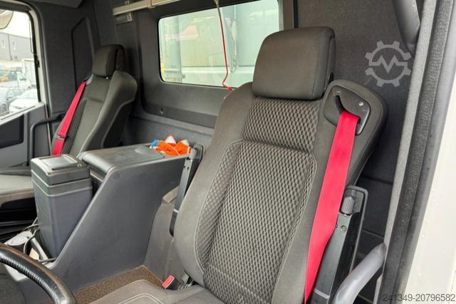 Kipper LKW RENAULT C520 10x4 2S Kipper