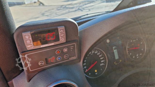 Kleinbus MERCEDES-BENZ Sprinter 415 ,19 Schlafsessel Sonderpreis COC