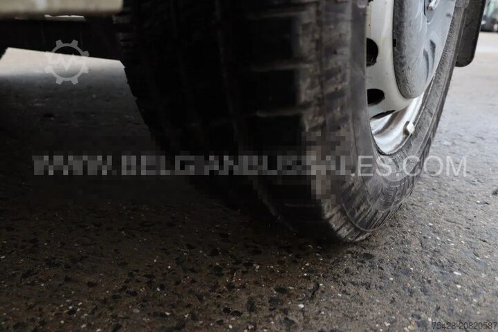 Minibus Opel Movano / 5.6m / Lift / Airco / Manual