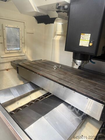 Vertical machining center Hartford HCMC-1682