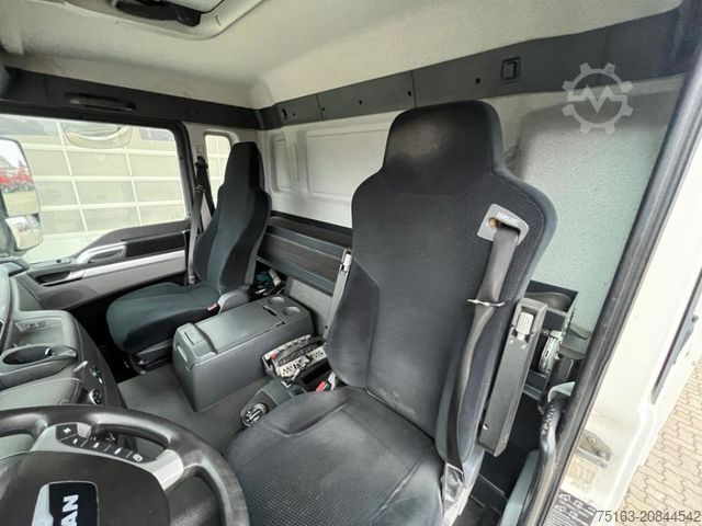 LKW mit Pritsche (offen) MAN TG-S 26.400 6x2-2 BL Pritsche Heckkran 5xhydr, f