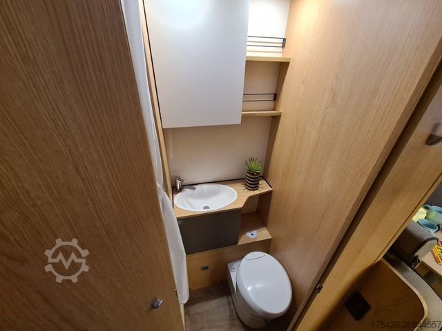 Alkoven Wohnmobil LMC A 690 Tourer *6 Personen*