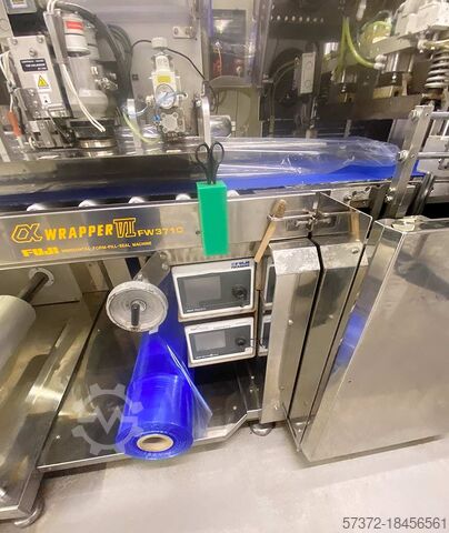 Bag Forming, Filling and Sealing Machine Fuji FW3710 BS/Ba7