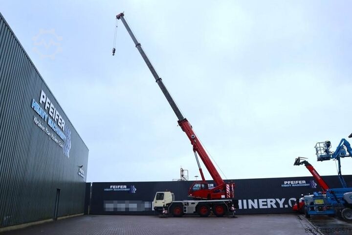 All terrain crane Grove GMK3060 Diesel, 6x6x6 Drive, 60t Capacity, 43m Mai