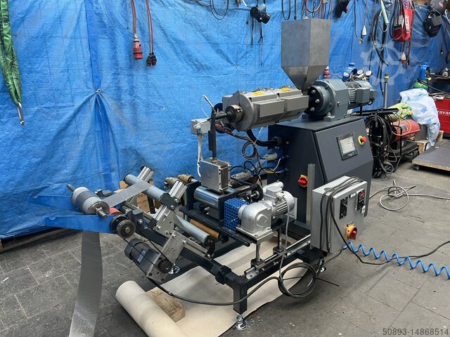 Extruder mit Breitschlitzdüse AGRIFON 25/25 LD