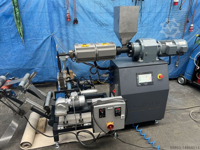 Extruder mit Breitschlitzdüse AGRIFON 25/25 LD