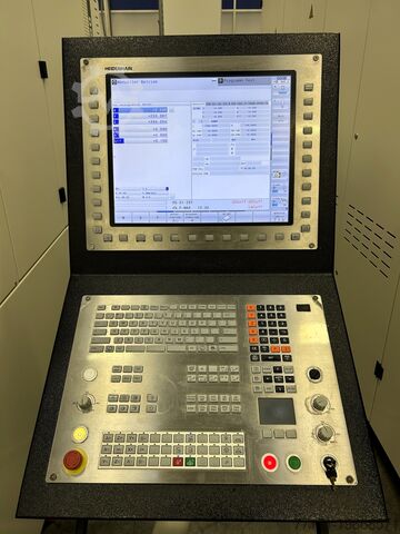 5-axis universal machining center GROB-WERKE G350 access-SERIE