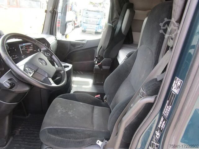 Kranwagen Mercedes-Benz Actros 3563 8x4 Euro 6 HMF 4020-K6