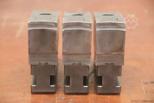 Interchangeable jaws Forkardt Breite 32 mm schrägverzahnt