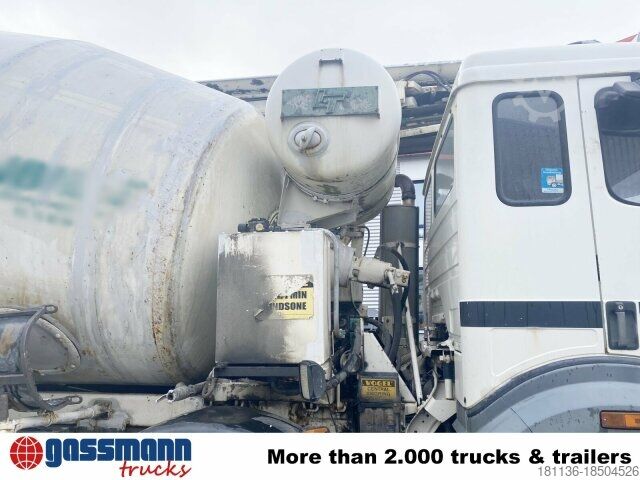 Mobile concrete mixing plant Mercedes-Benz SK II 3234 B 8x4/4, LT Betonmischer, Förderband,