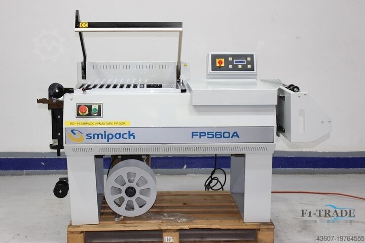 Halb-automatische Winkeleinschweißmaschine - Semi-Automatic Foil sealing machine SMIPACK FP 560a