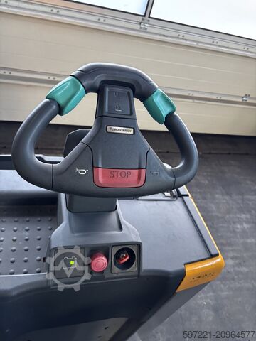 Horizontal Order Pickers Jungheinrich ECE 225