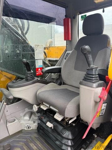 Crawler excavator Volvo ECR 305 C L