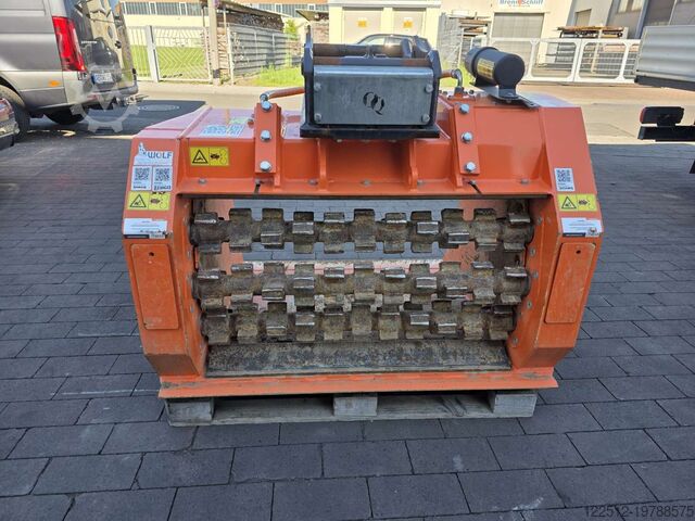 Schaufelseparatoren Wolf Technik für Baumaschinen Terra-Star TSE.103.M80X