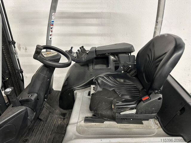 Electric 3-wheel forklift Still RX 20-16 - TRIPLEX 5,2 m - BATT. 2024 !!!