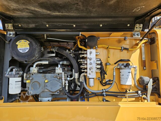 Chain excavator Liebherr R 926 LC