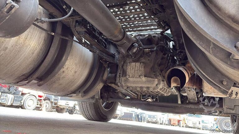 Standard tractor Volvo FH 460 (CHASSIS 2015 / PERFECT CONDITION / CLEA...