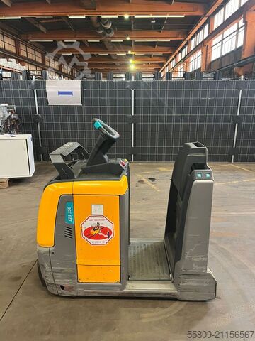 Tow Tractor Jungheinrich EZS 350