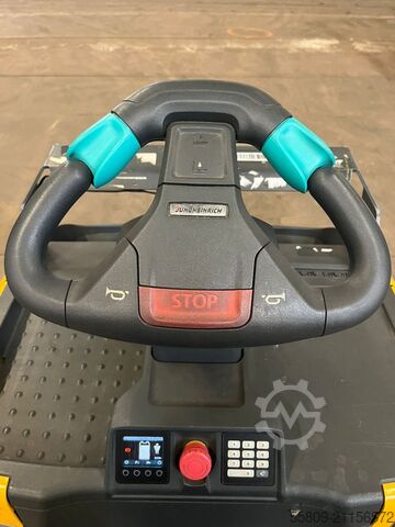 Tow Tractor Jungheinrich EZS 350