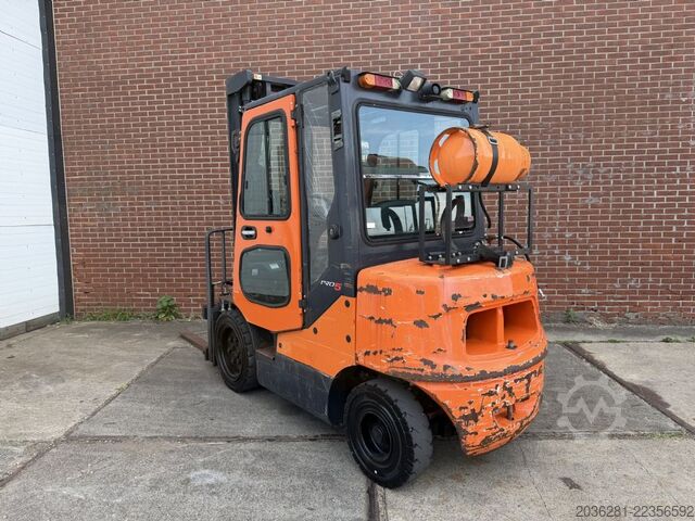 Treibgasstapler Doosan G30E-5
