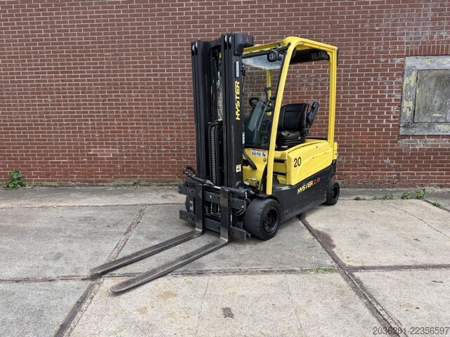 Elektro 4 Rad-Stapler Hyster J2.0XN LWB