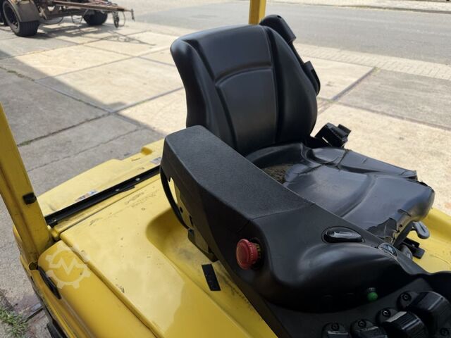 Elektro 4 Rad-Stapler Hyster J2.0XN LWB