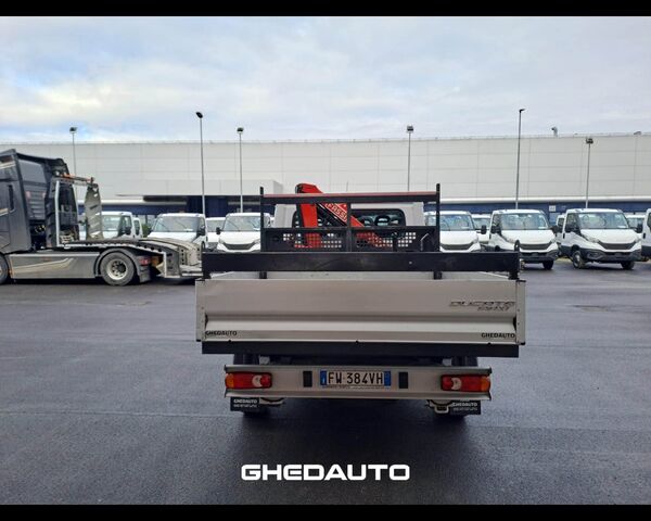 Kleinbus FIAT FIAT DUCATO CON CASSONE FISSO E GRU