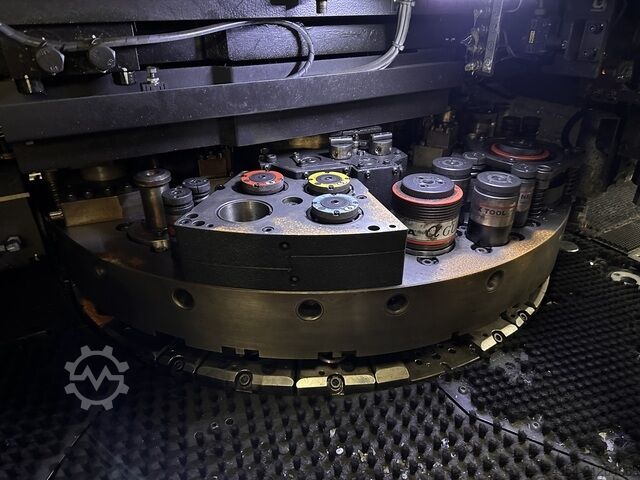 Laserschneidmaschine Amada LC2515CIAJ