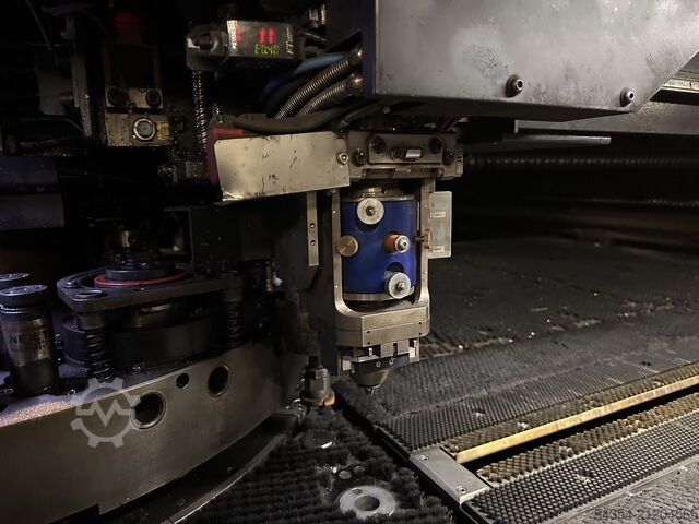 Laserschneidmaschine Amada LC2515CIAJ